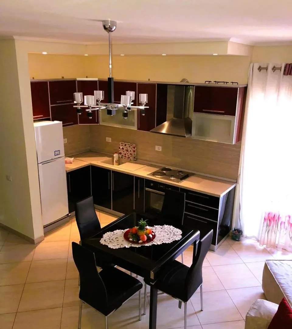 Lungomare Beachfront Apartment Vlore