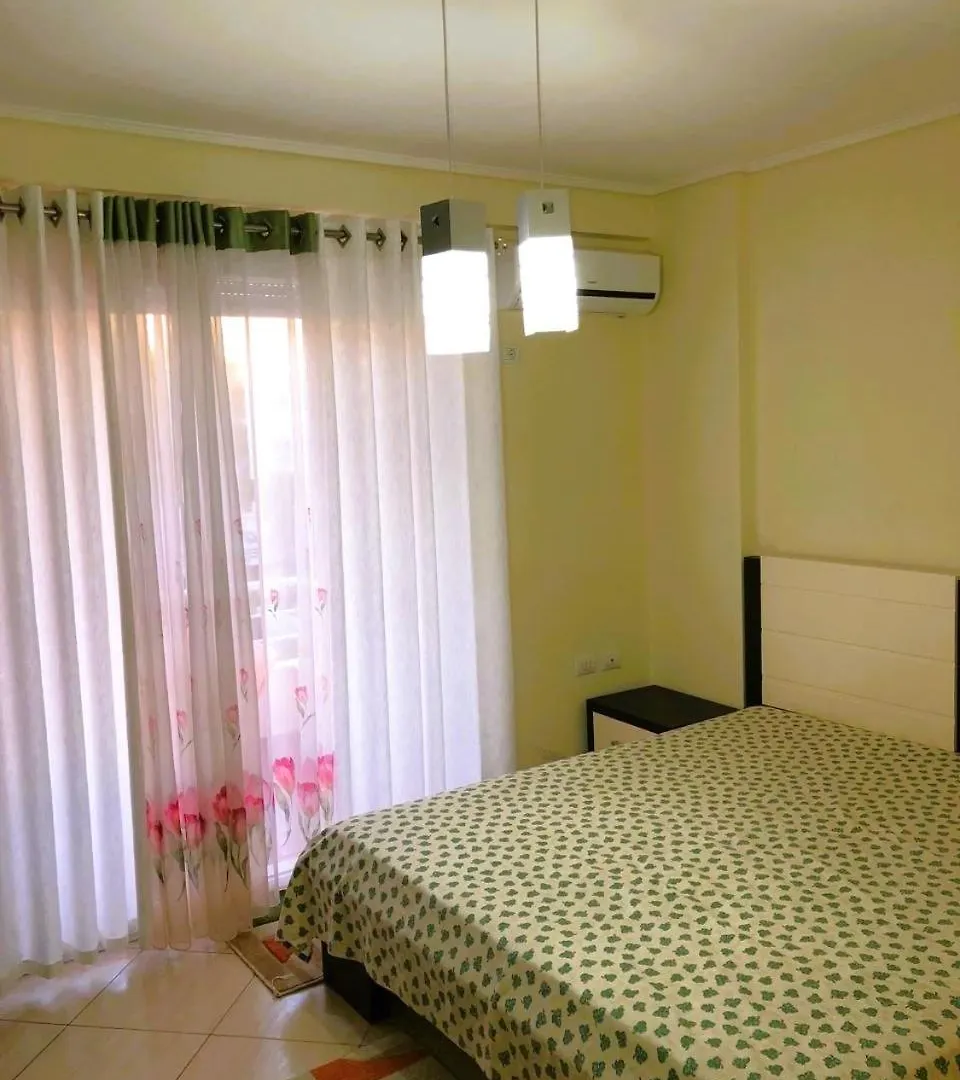Lungomare Beachfront Apartment Vlore Albania